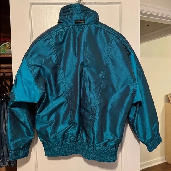 Vintage Women's Teal and Pink Windbreaker Jacket - Picture 2 of 11